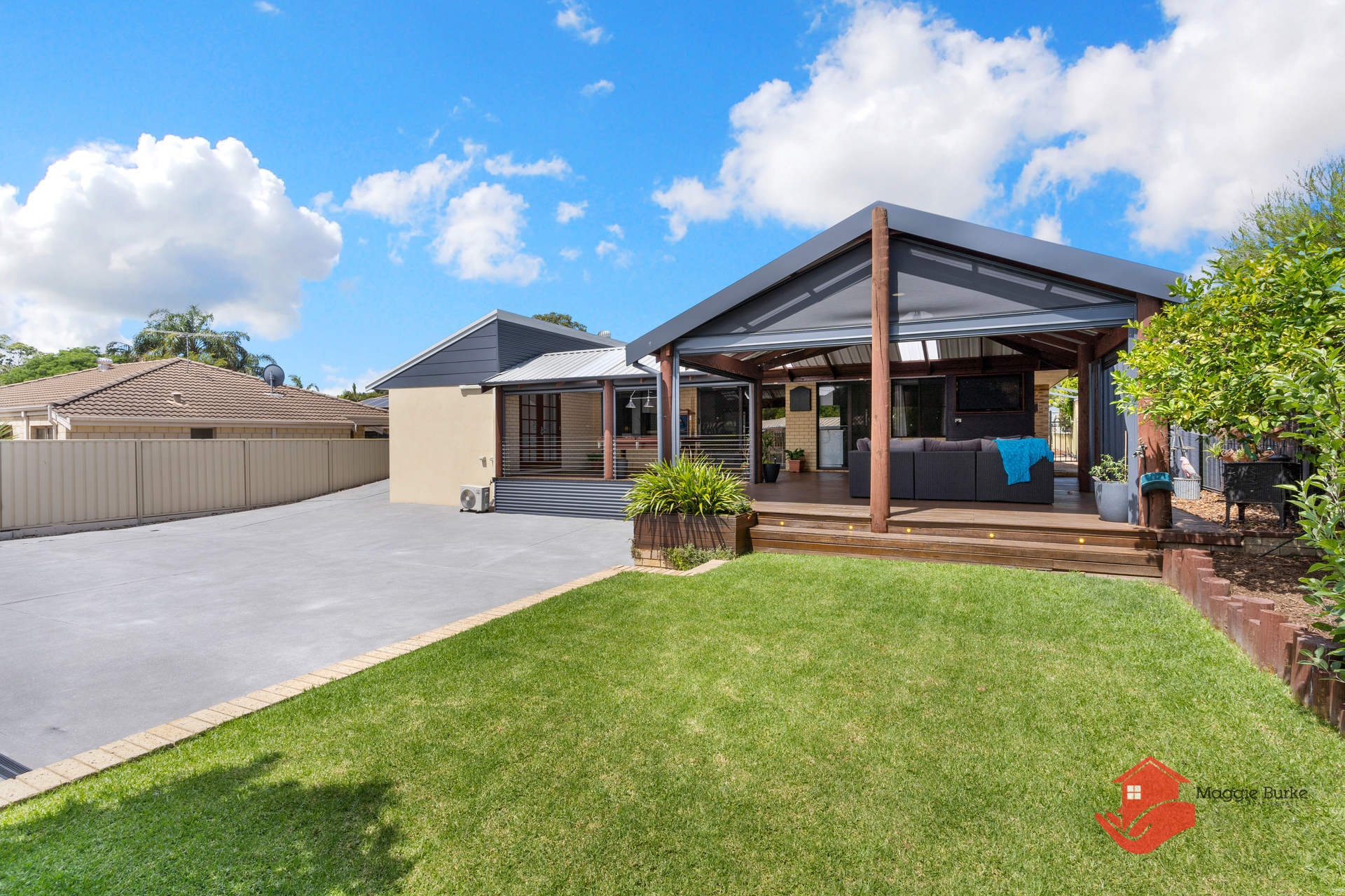 32 Dixie Road, Kelmscott - Thumbnail 2