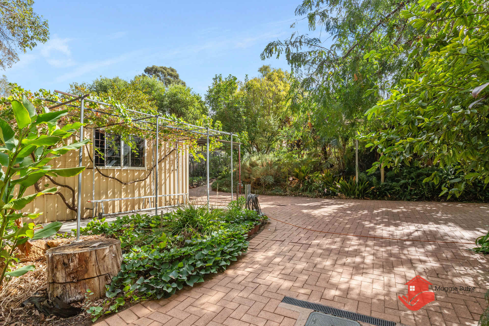 94 Amethyst Crescent, Mount Richon - Thumbnail 4
