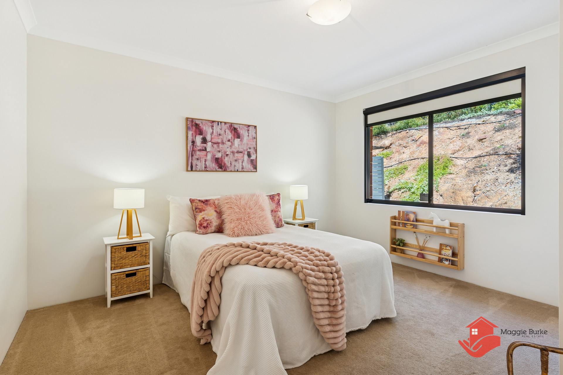 30 Norman Road, Roleystone - Thumbnail 2