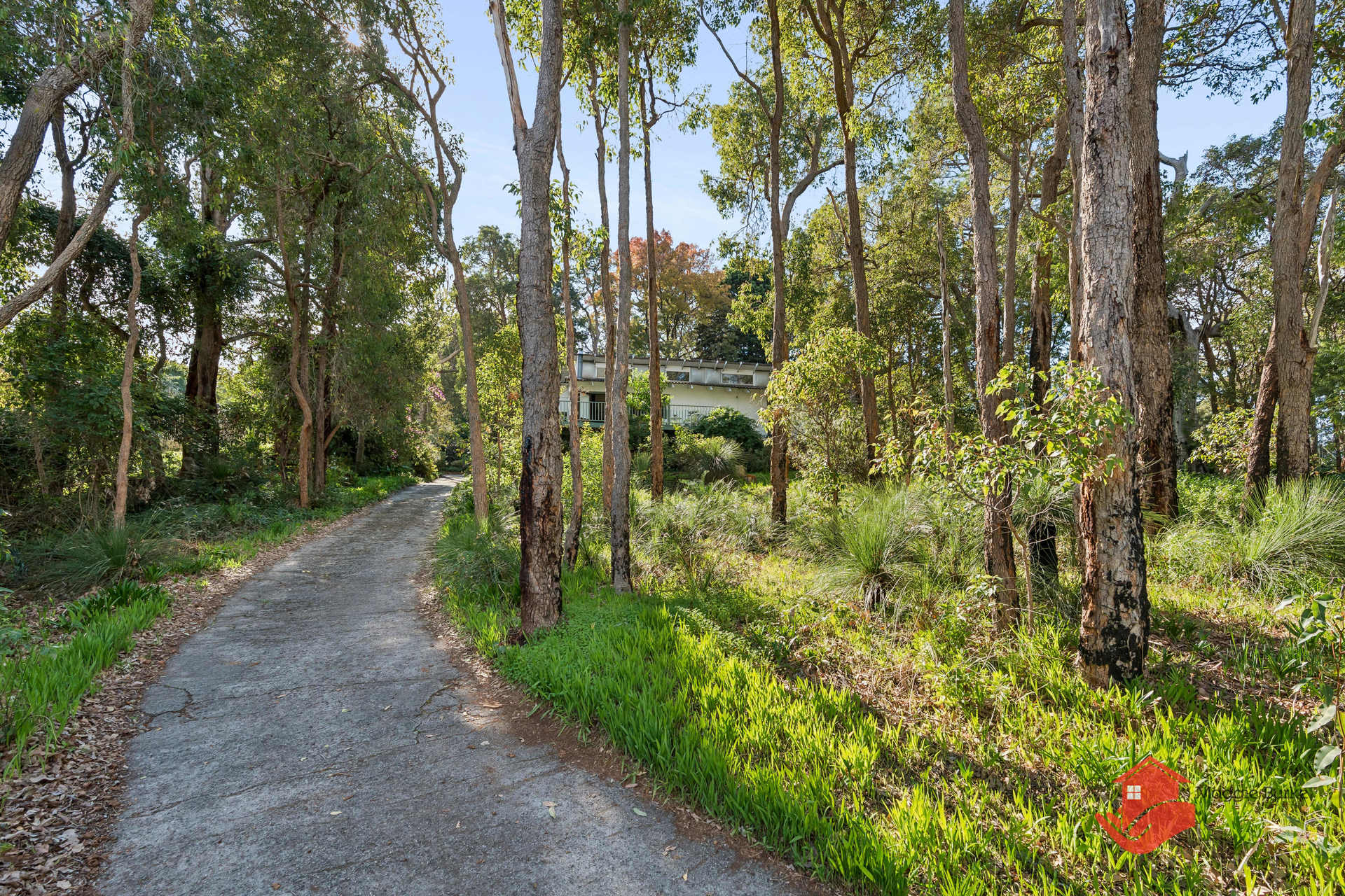 38 Mackie Road, Roleystone - Thumbnail 2